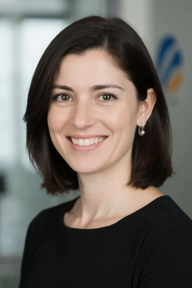 Portrait of Dr. Ayşe Karaman, AI Super Mentor