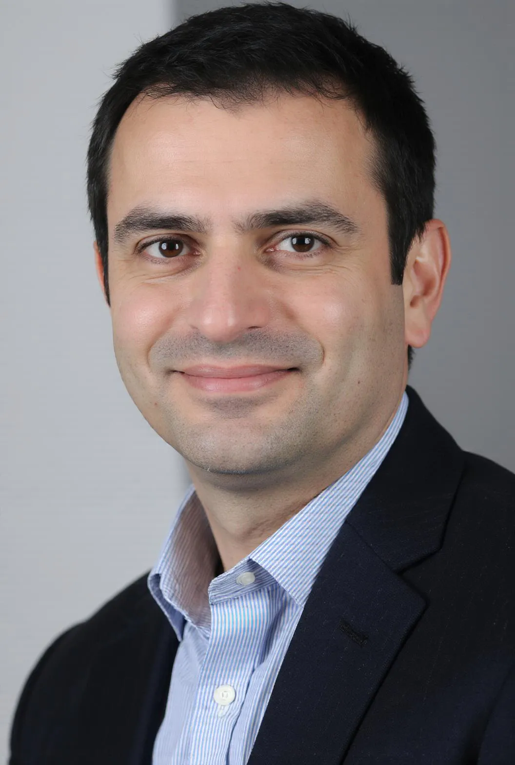 Portrait of Dr. Onur Kurt, AI Super Mentor