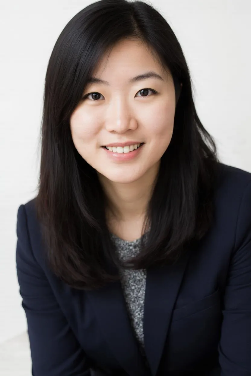 Portrait of Dr. Qi Zhou, AI Super Mentor