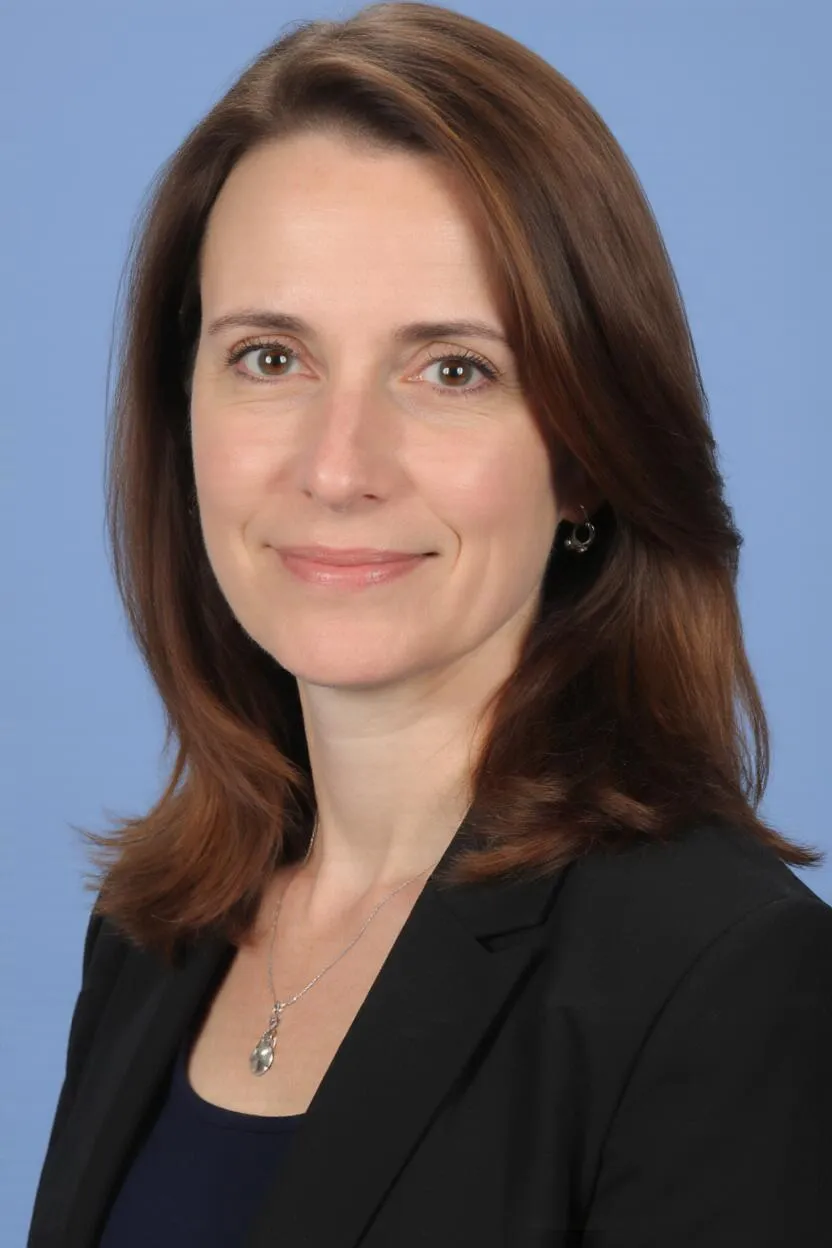 Portrait of Prof. Dr. Amelia Martin, AI Super Professor