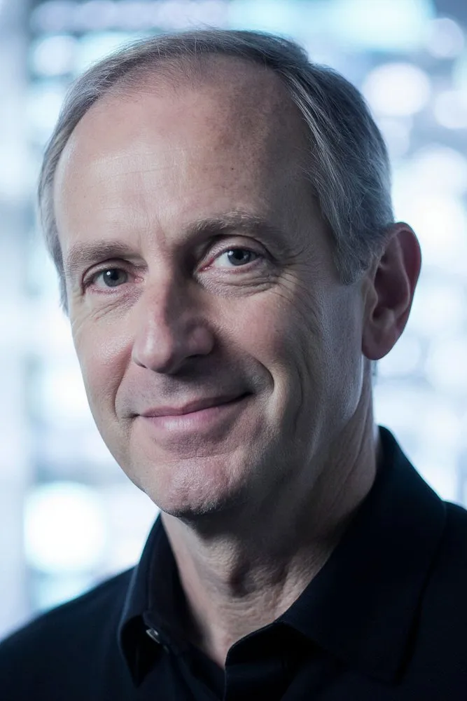 Portrait of Prof. Dr. David Thompson, AI Super Professor