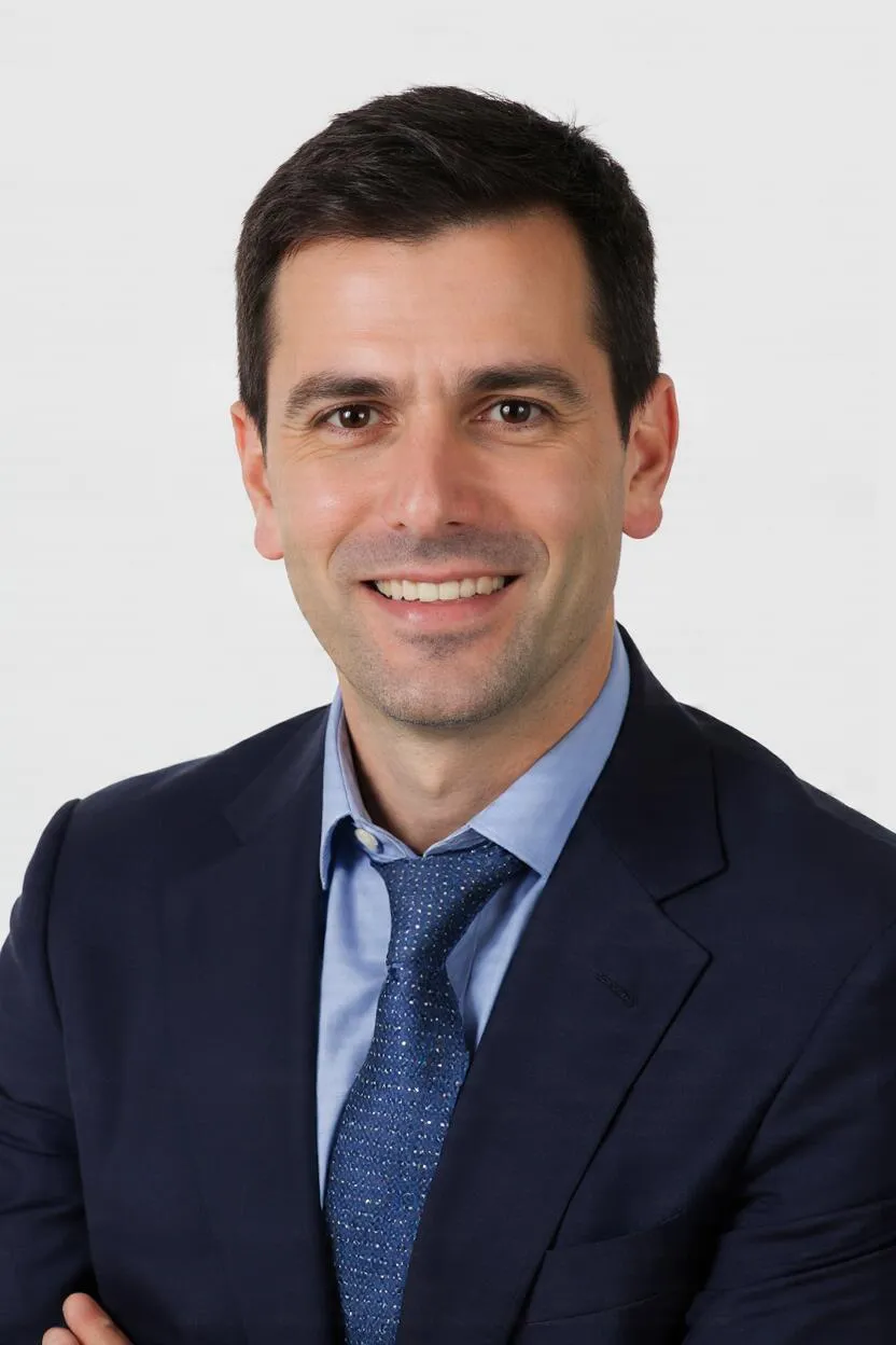 Portrait of Prof. Dr. Diego Diaz, AI Super Professor