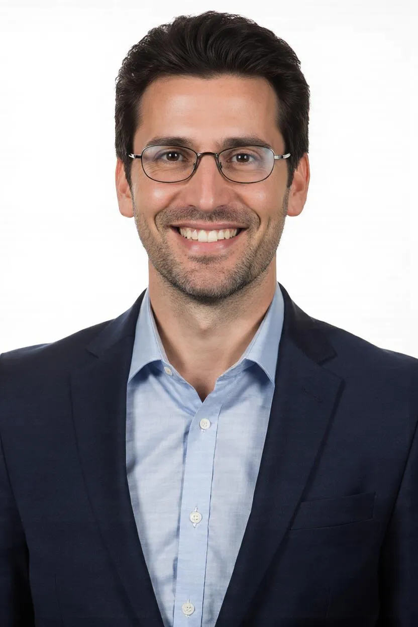 Portrait of Prof. Dr. Owen Diaz, AI Super Professor
